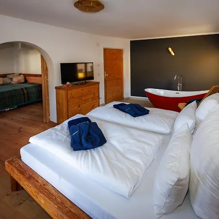 Apartment Alpenloft 2 *